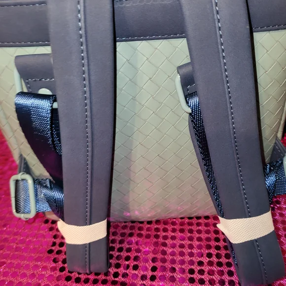 Loungefly Disney Stitch Blue Backpack - Picture 4 of 5